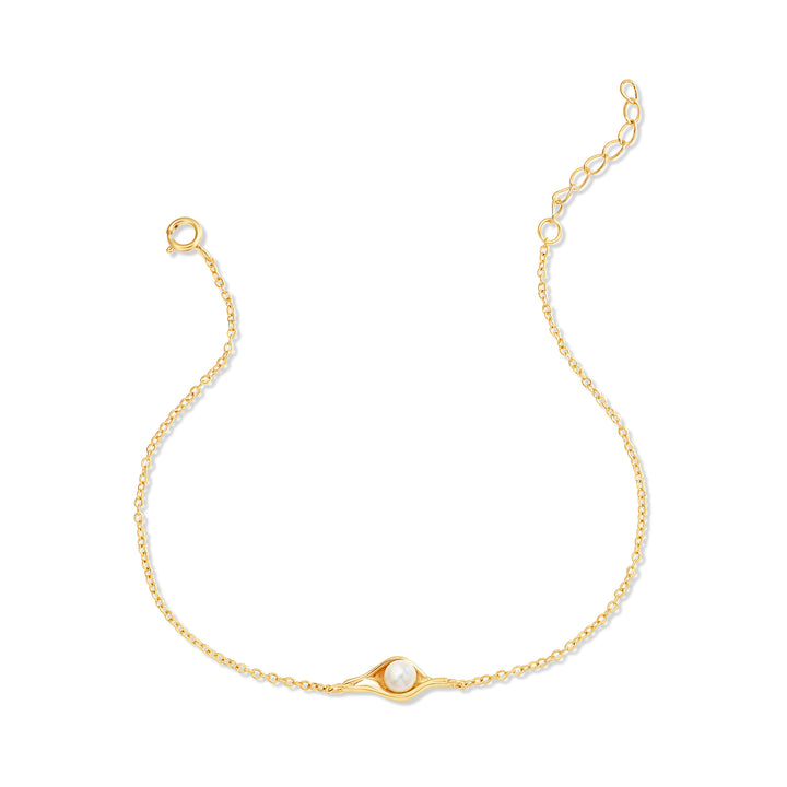 Gold Plated Three Peas in a Pod Pearl Bracelet